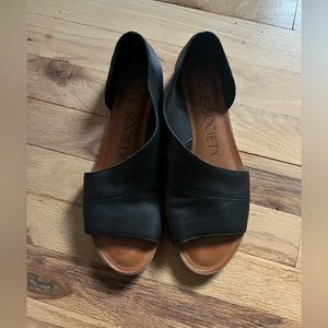 Open Toe Wrap Sandal